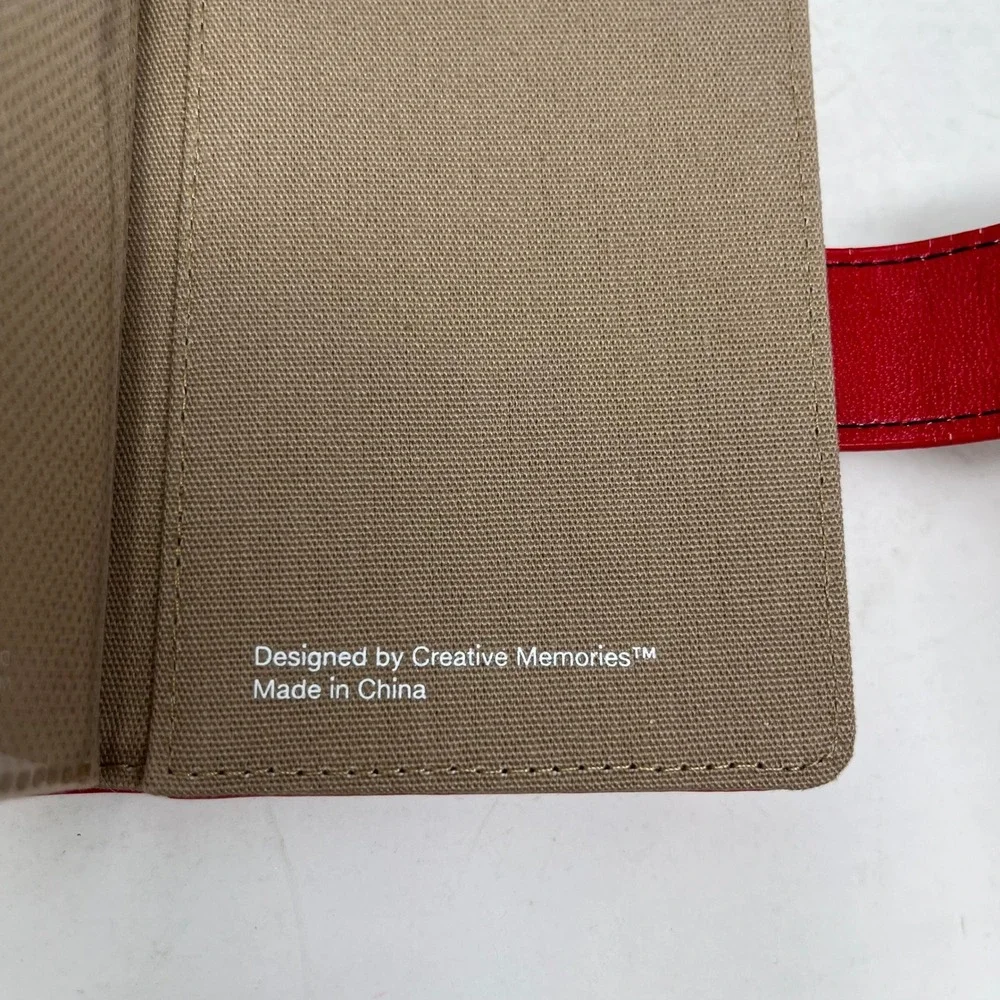 Creative Memories Disney Mickey Mouse Red Photo Album Snap Closure Wallet Brag